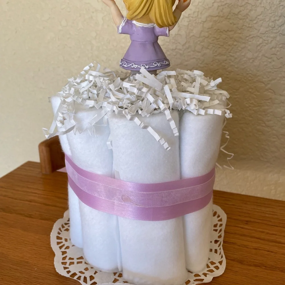 Super cute Little Girl Centerpiece